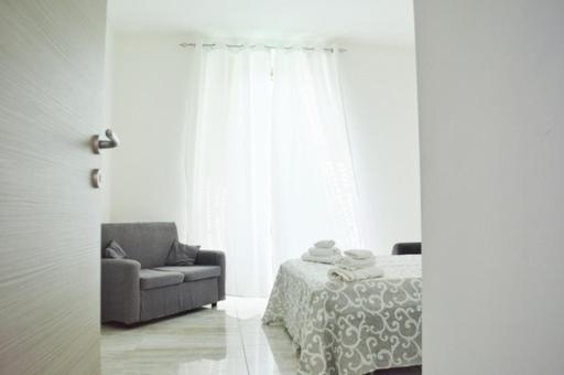 La Casa Di Margi Apartment เนเปิลส์ ภายนอก รูปภาพ